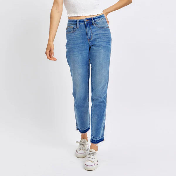 Judy Blue Magic Boyfriend Jean
