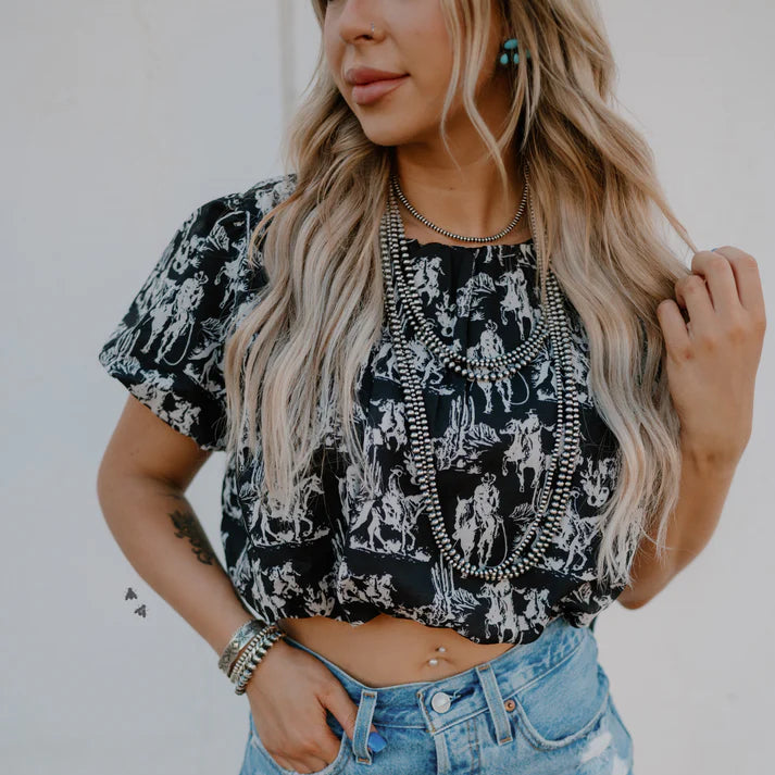 At Dusk Pony Puff Crop top