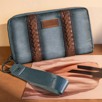 Wrangler WhipStitch Wallet