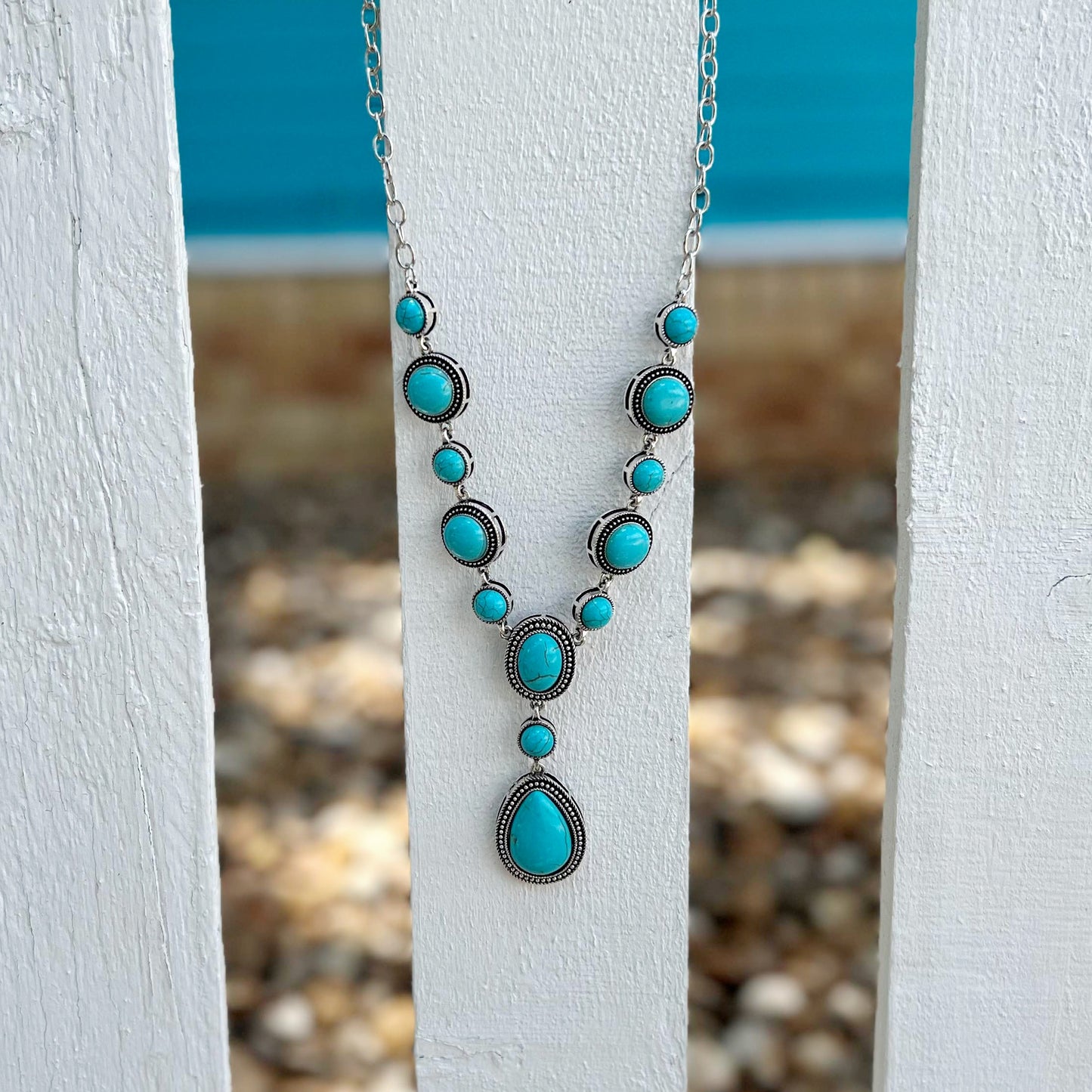Drop some Turquoise Necklace