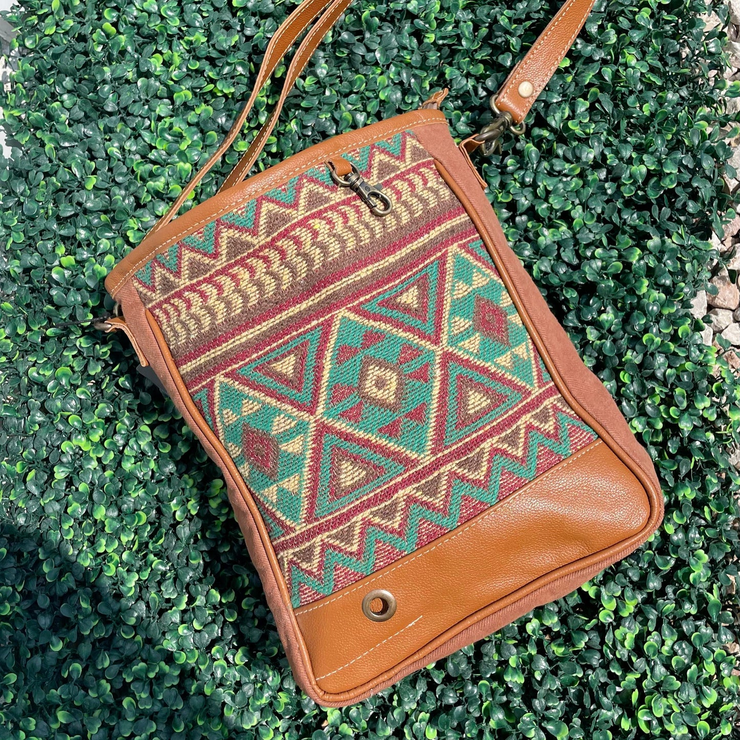 Caramel burst Shoulder Bag