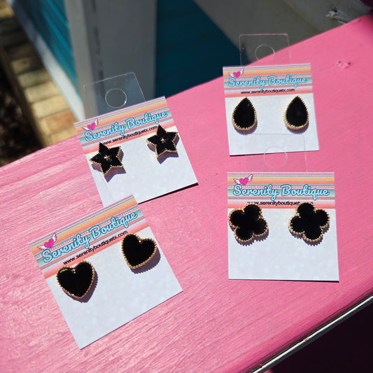 Stunning Shapes Studs in Black