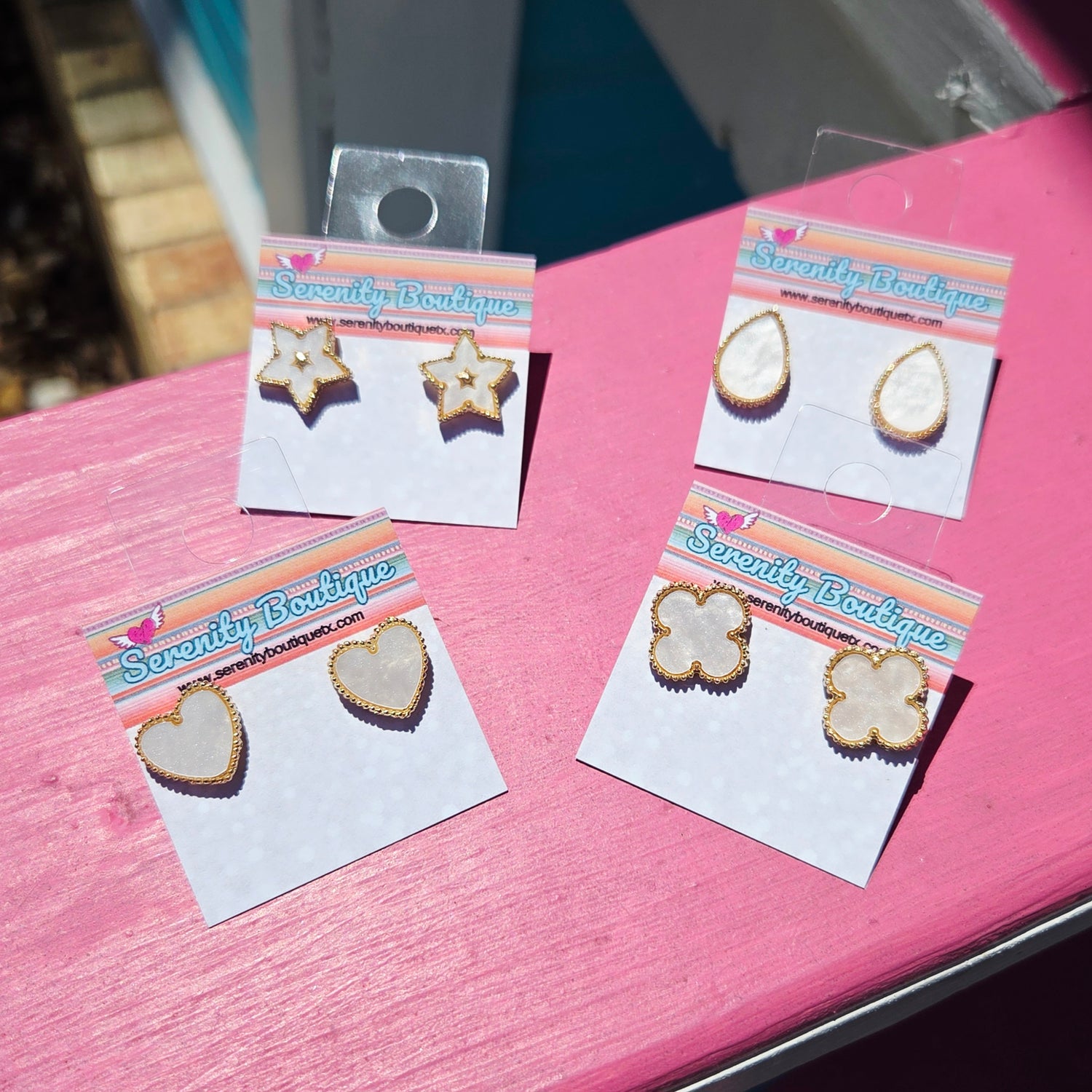 Jewelry & Accessories